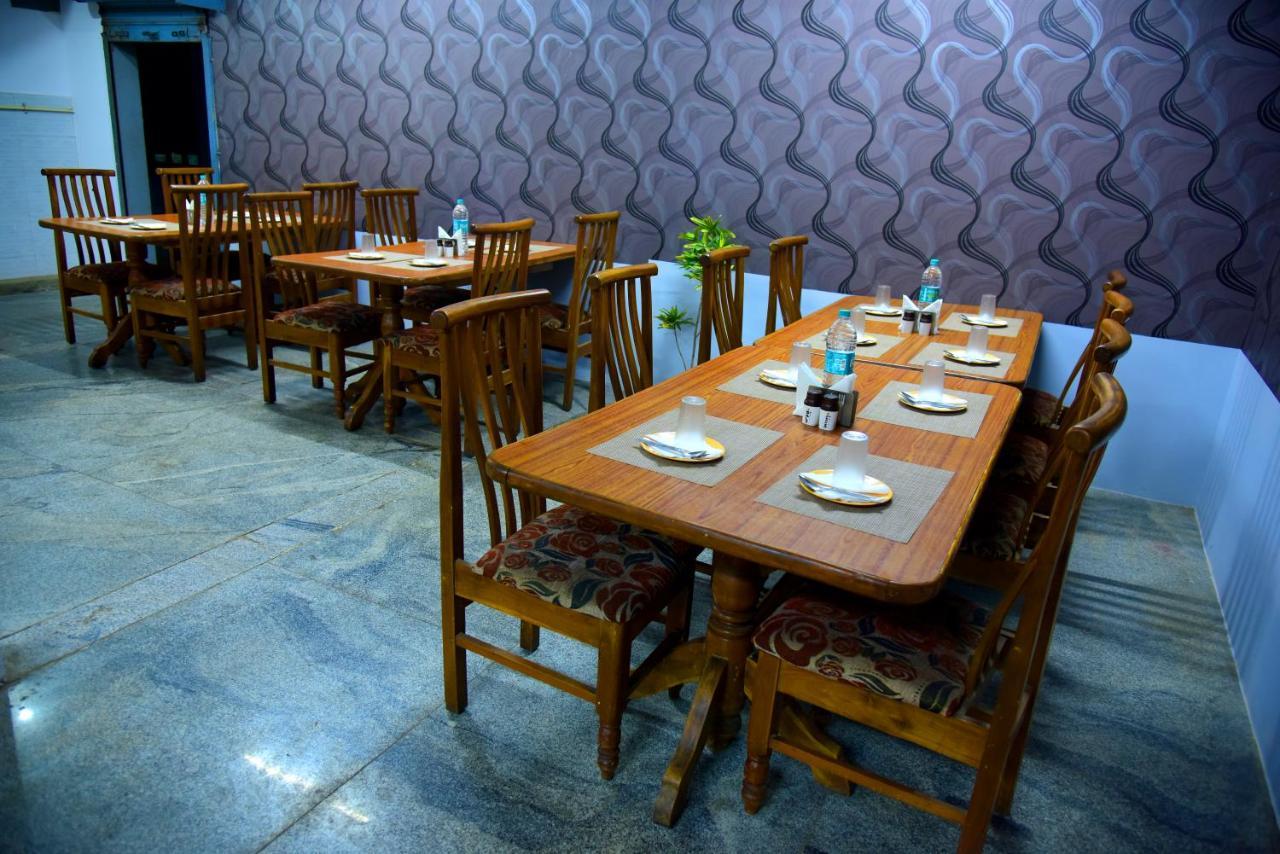 Hotel Housefinch Residency Dod Jala Экстерьер фото